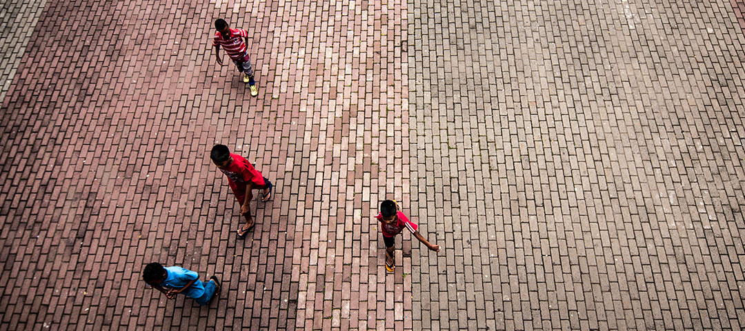 A escola Centro de Educação Unificada Parque Anhanguera tem um Fab Lab a sua disposição