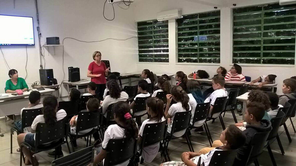 Reunião de Gestores com alunos 